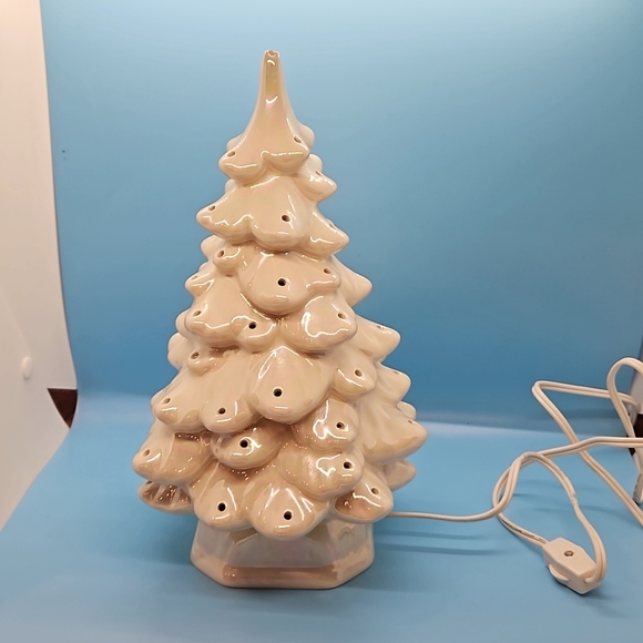 Holland Mold Holiday Vintage Holland Mold 97s Iridescent Ceramic